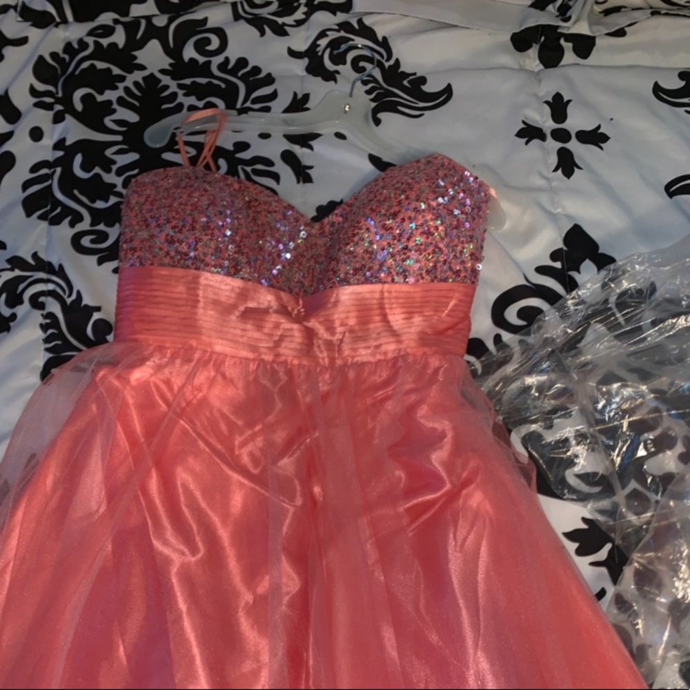 Long Coral Prom/Formal Dress